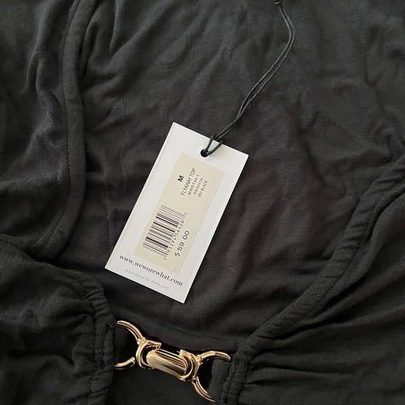 NWT! WeWoreWhat Flyaway Top Size M 🖤 - Picture 3 of 6